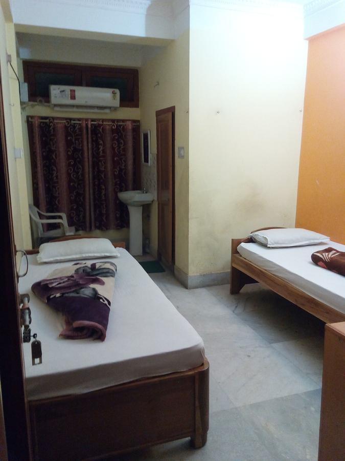 Dispur Lodge Гувахати Экстерьер фото