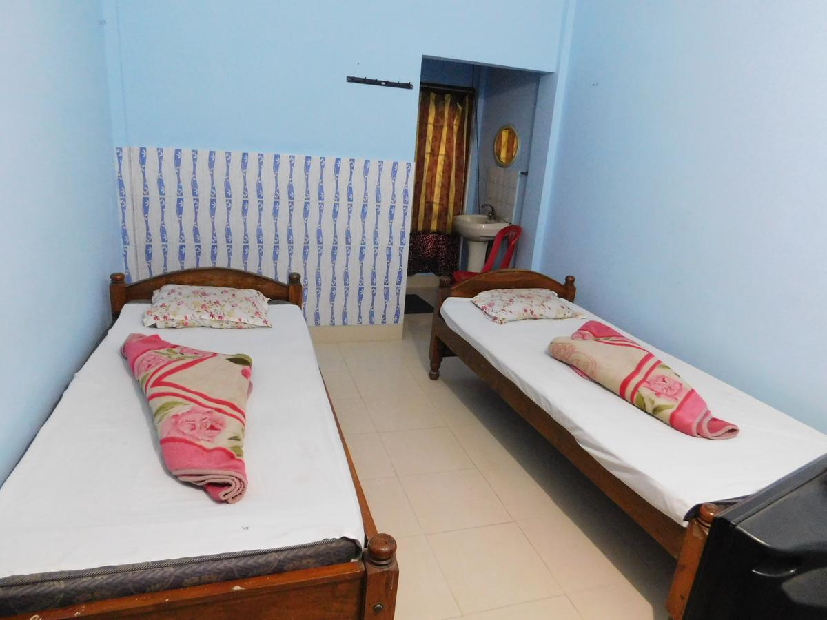 Dispur Lodge Гувахати Экстерьер фото