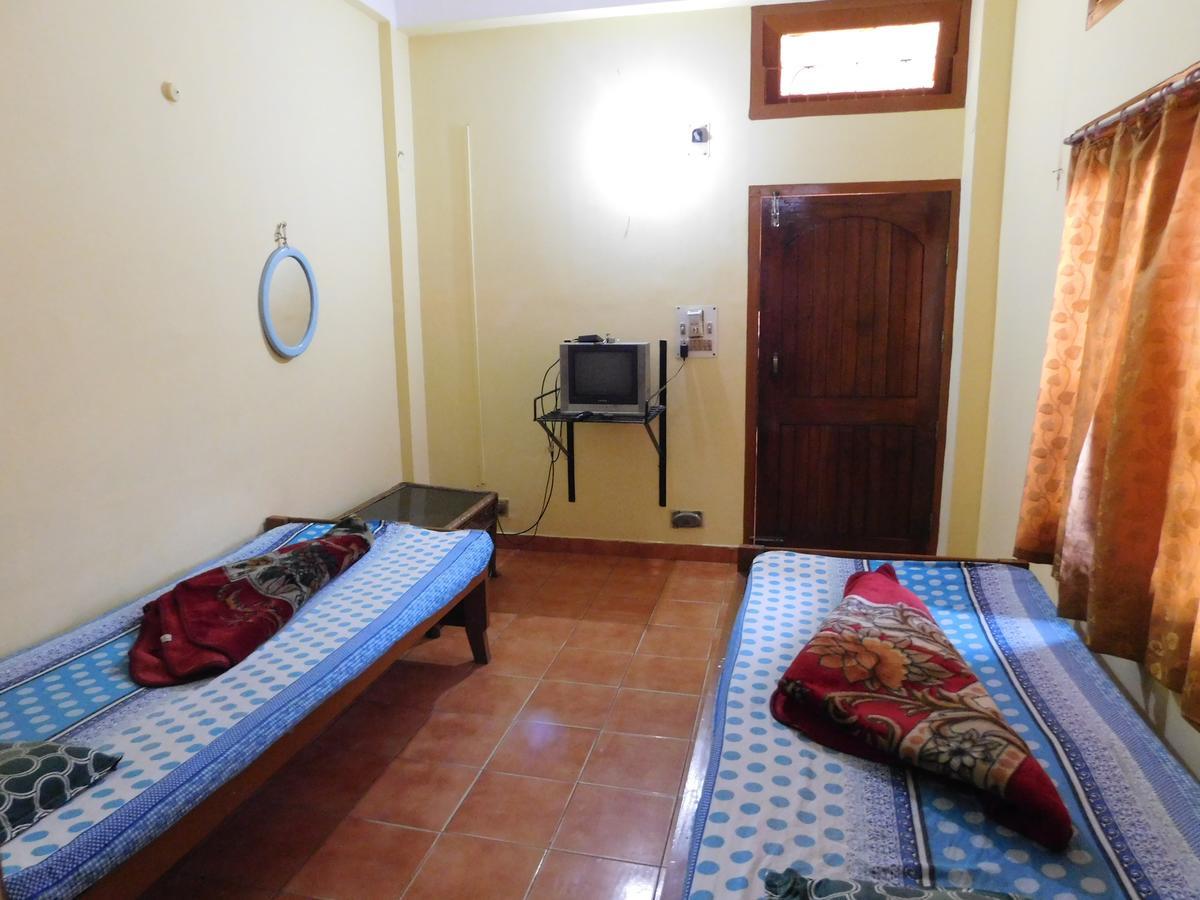 Dispur Lodge Гувахати Экстерьер фото