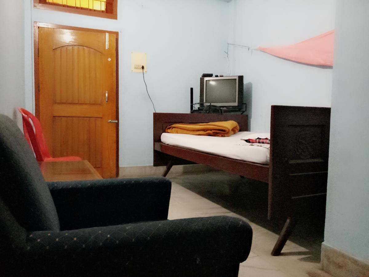 Dispur Lodge Гувахати Экстерьер фото
