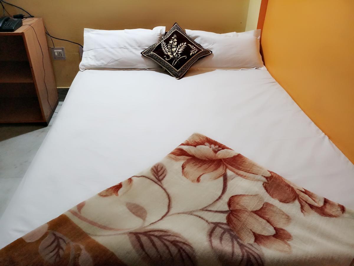 Dispur Lodge Гувахати Экстерьер фото