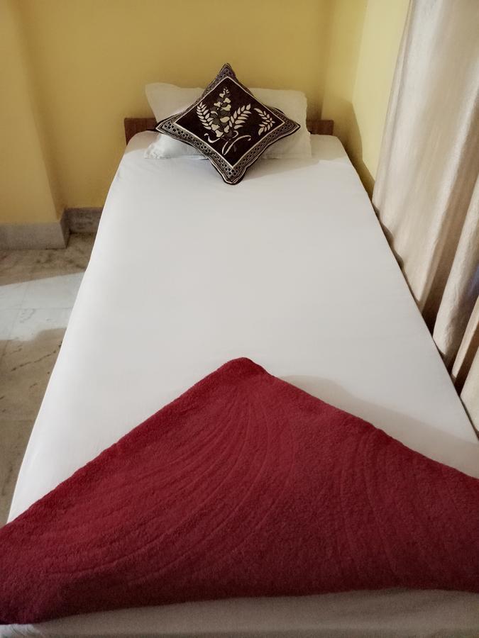 Dispur Lodge Гувахати Экстерьер фото